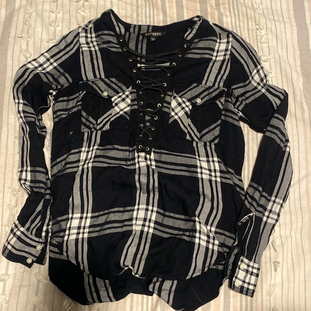 Express Size XS Black and White Plaid Tie Up Long Sleeve Shirt